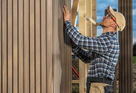 Best Siding Removal and Disposal  in St Matthews, KY